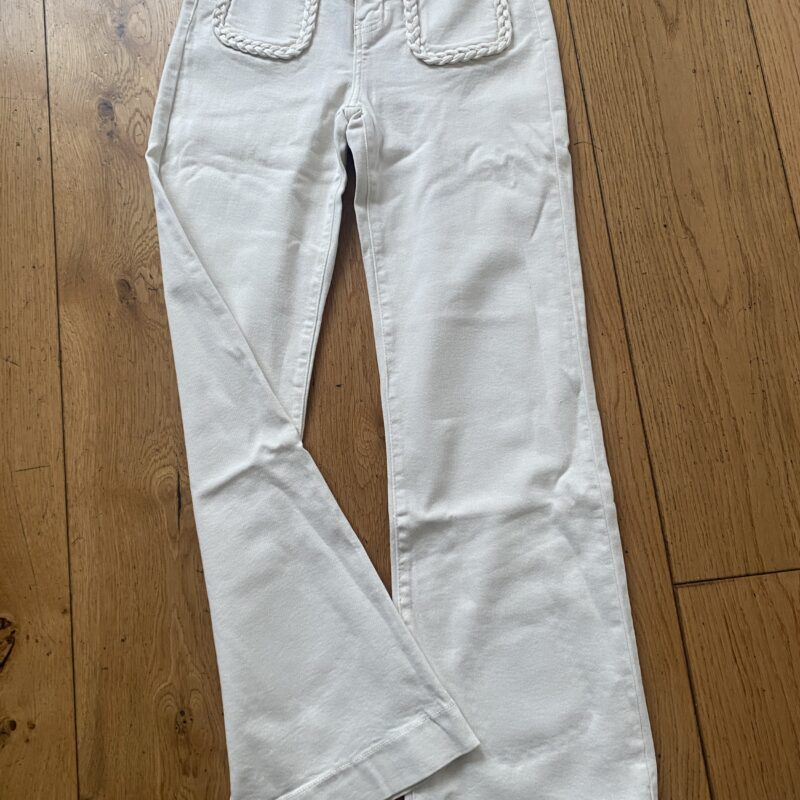 Plat trimmed cream jeans